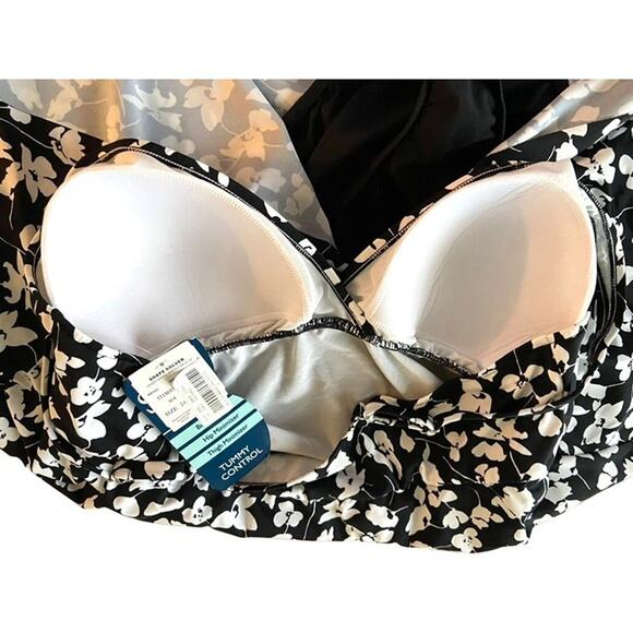 1pc Swimsuit Shape Solver Black/White Womens Plus 24W* - Picture 8 of 12